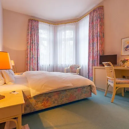 Residenz Joop فندق