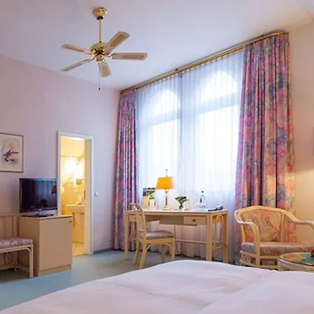 Ξενοδοχείο Residenz Joop 4*