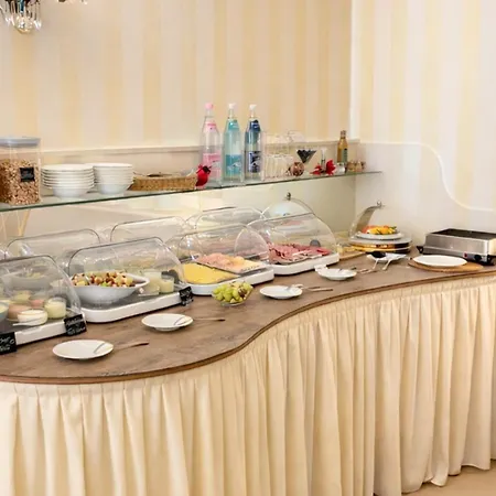 Residenz Joop Отель 4*